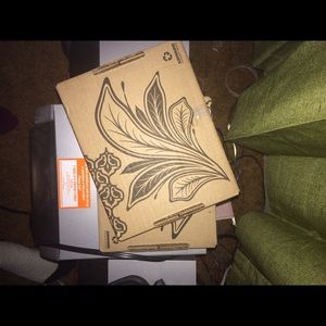 Two 4 packs of it works wraps.