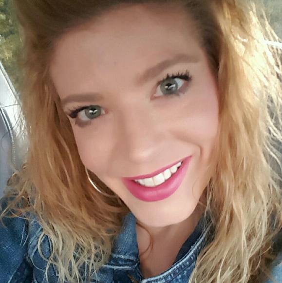 Meet your Posher, Lo - Picture 1 of 1