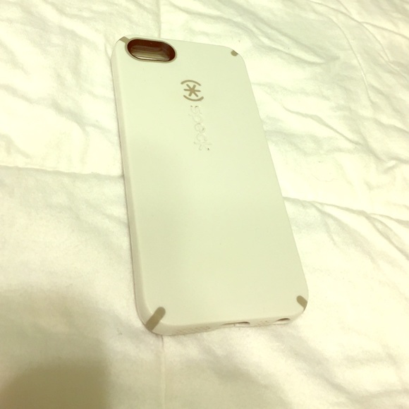 Speck Accessories - iPhone 5S white Speck phone case