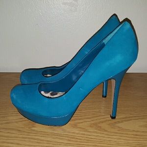 Sexy blue high heels!!!