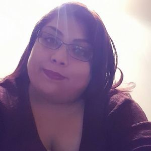 Meet your Posher, Ana
