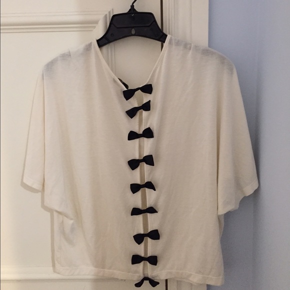 💫 Jessica Simpson White Flowy Shirt 💫 - Picture 2 of 2