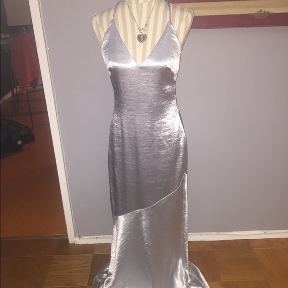 Va Va Voom, sleek slip dress!