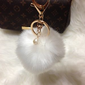 Furry Pom Pom Keychain.