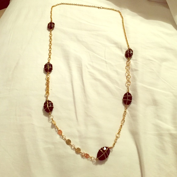 Black jewel necklace