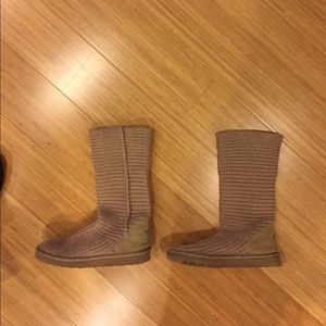 Authentic Ugg Classic Cardy Boot