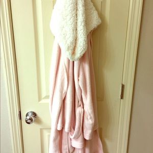 Short bath robe