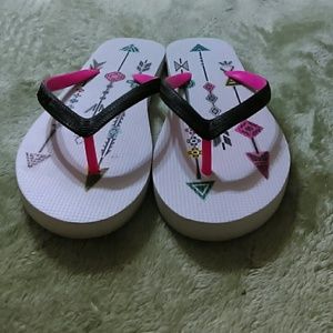 Special today Areopostale flip flops size 6