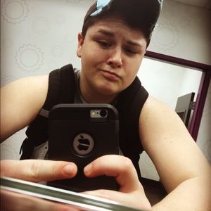 Meet your Posher, Tomi