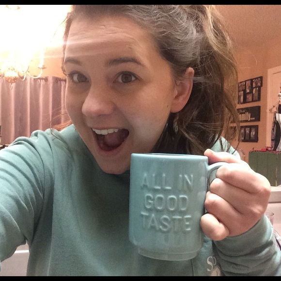 Meet your Posher, Miranda - Picture 2 of 2