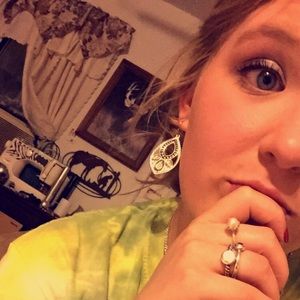 Meet your Posher, Shelby