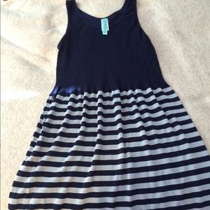 👗 Closet Clean out Sale 👗Cute Striped Dress