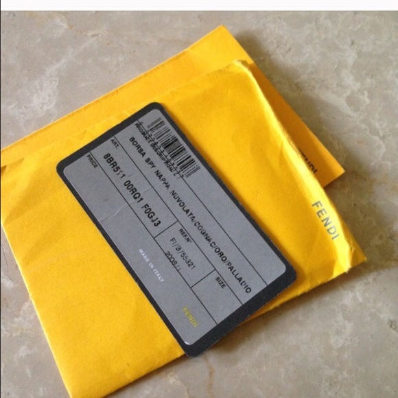 FENDI Spy bag - Picture 3 of 4