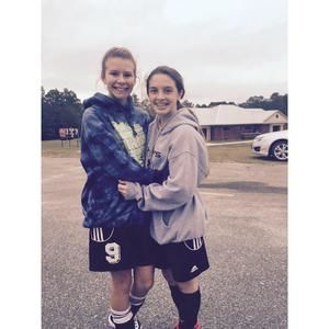 Meet your Posher, Hannah