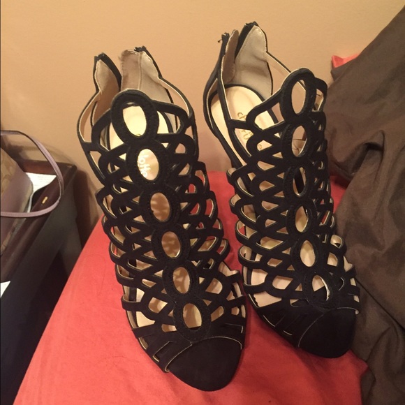 New without tags. Never used. No box. - Picture 2 of 3