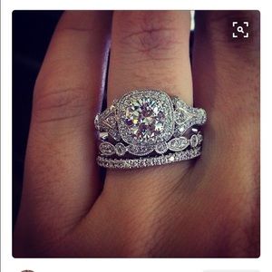 Meet your Posher, Khadija