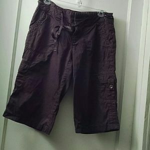 Cargo bermuda length shorts