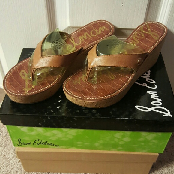 "Romy" wedge sandals