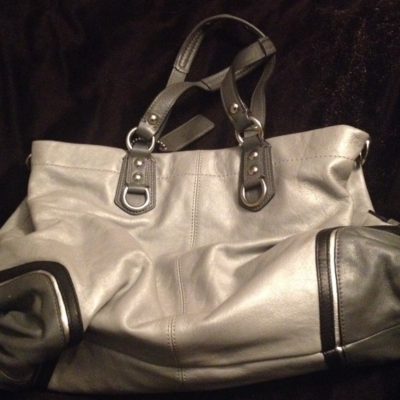 Authentic Coach Bag - Picture 2 of 4