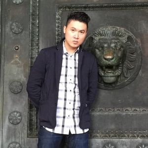 Meet your Posher, Max