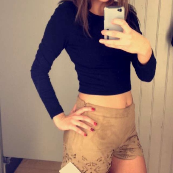 Meet your Posher, Mimi - Picture 2 of 4