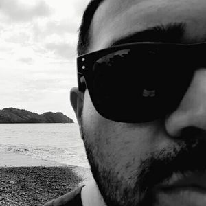 Meet your Posher, Christopher