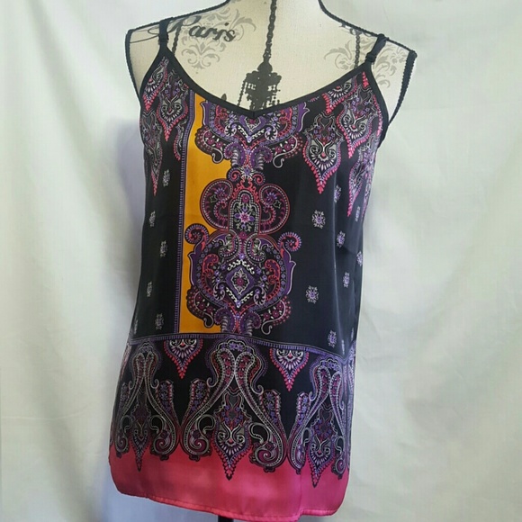 Express Tops - 🍒Express filigree tank