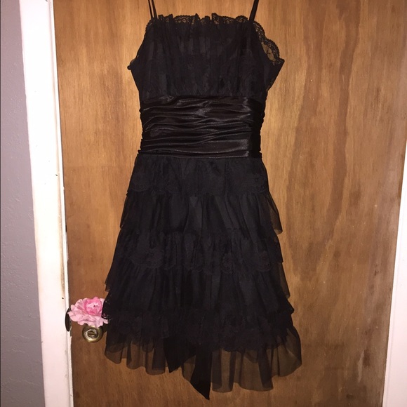 Black lace dress