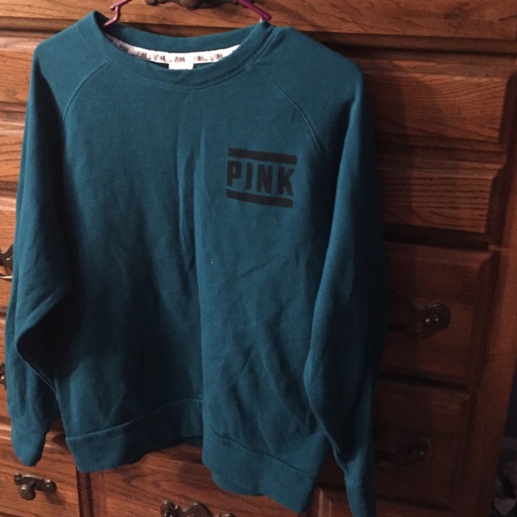 VS PINK sweater