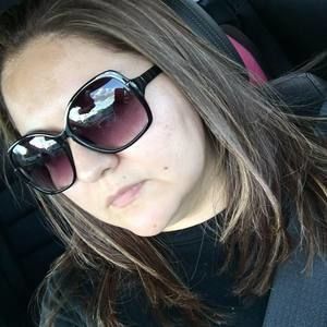 Meet your Posher, Isabel