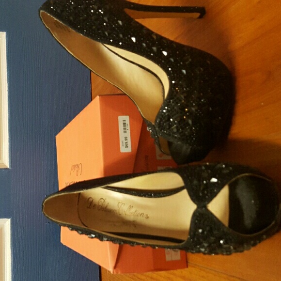 heel - Picture 2 of 3