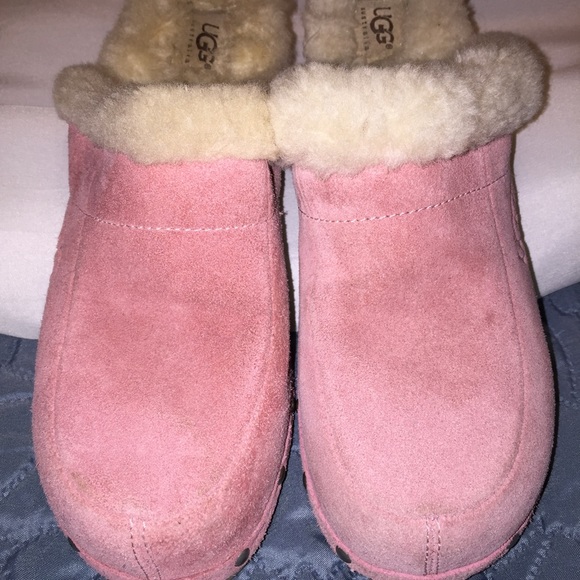 1 DAY SALE!!!! Pink ugg clogs