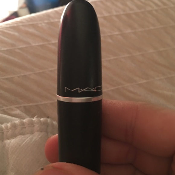MAC VELVET TEDDY