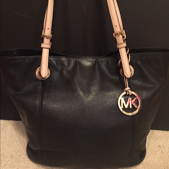 Michael Kors Black shoulder bag
