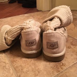 Sz 9 uggs.