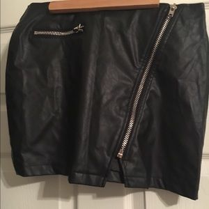 Leather skirt