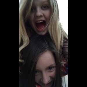 Meet your Posher, Chloe