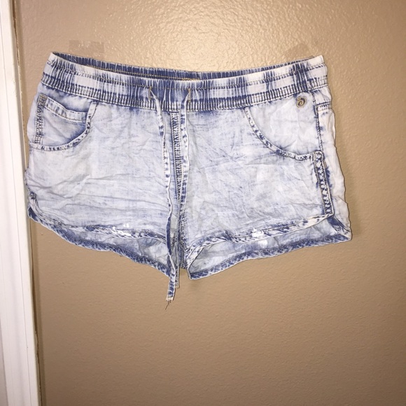 Women's shorts M
