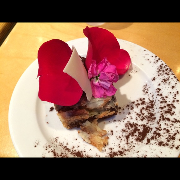 Meet your Posher, Brenda