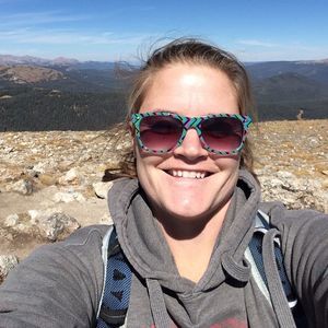 Meet your Posher, Em