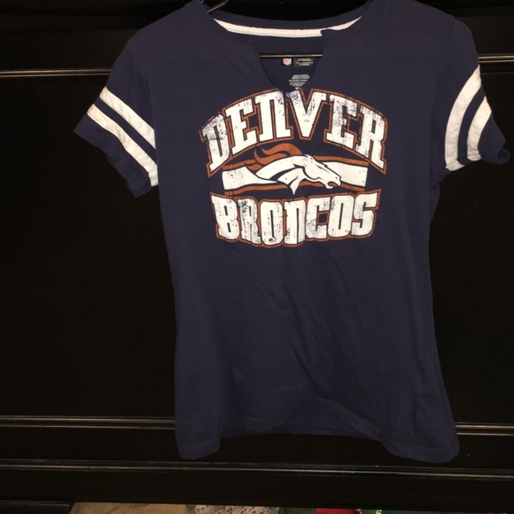 Denver Broncos tee
