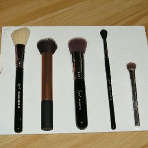 Sigma f80, f40, E40, Real Techniques &It cosmetics