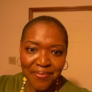 Meet your Posher, Joyce