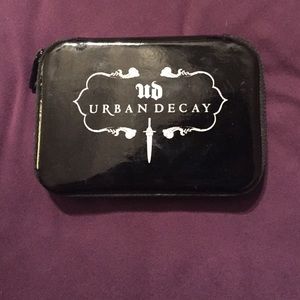 Urban Decay Dangerous Palette