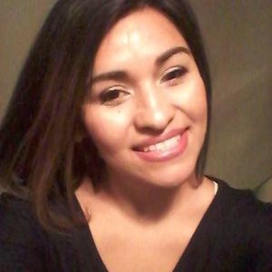 Meet your Posher, Isabel