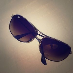 Ray ban sunglasses