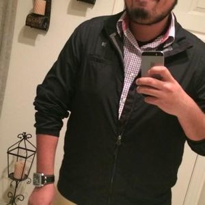 Meet your Posher, Carlos