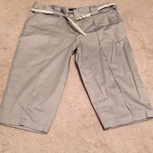 NBW: Grey Capris with White Belt