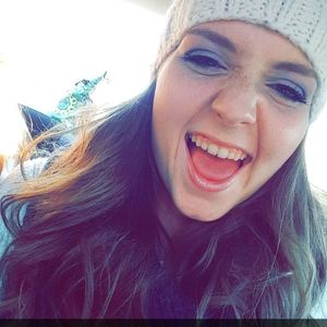 Meet your Posher, Ingrid