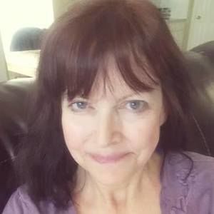 Meet your Posher, Kay